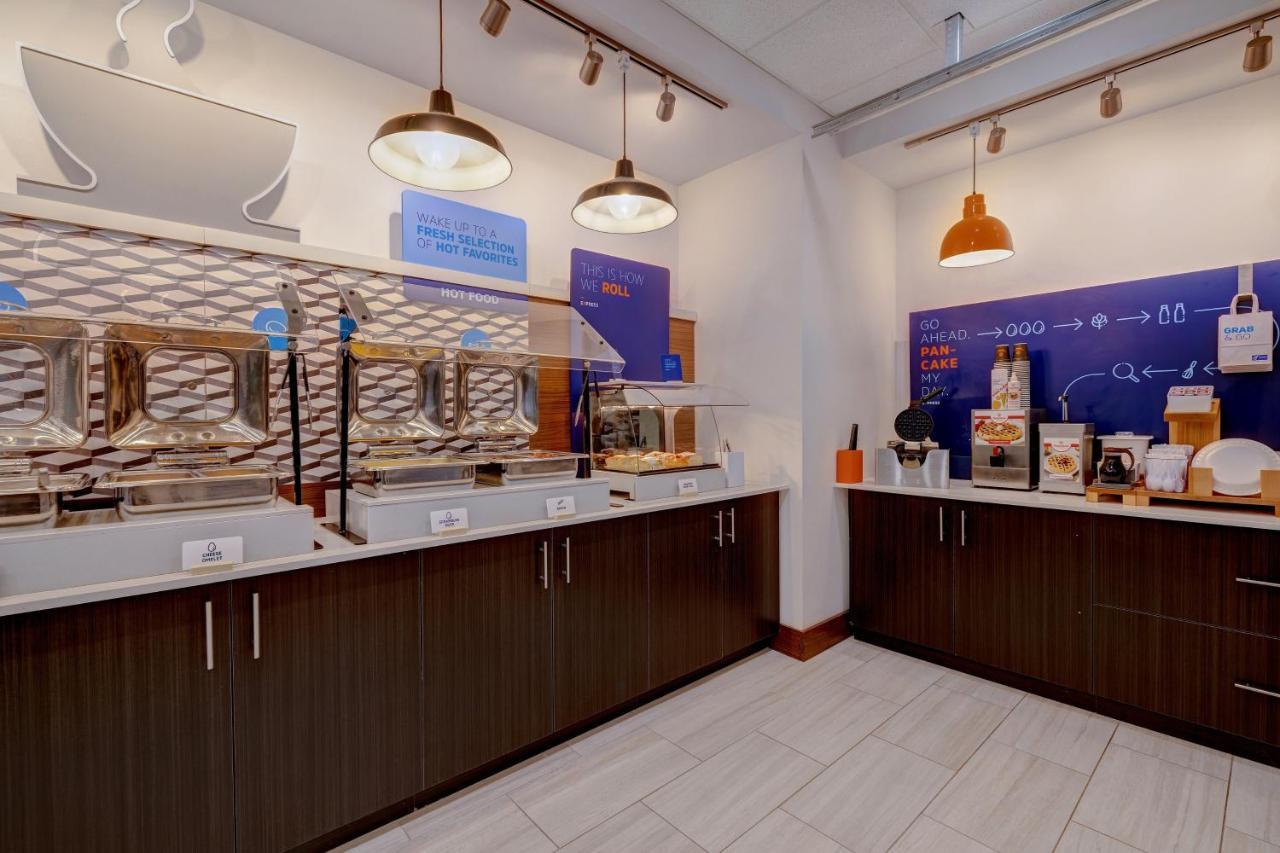 Holiday Inn Express & Suites - Grand Rapids South - Wyoming By Ihg Luaran gambar